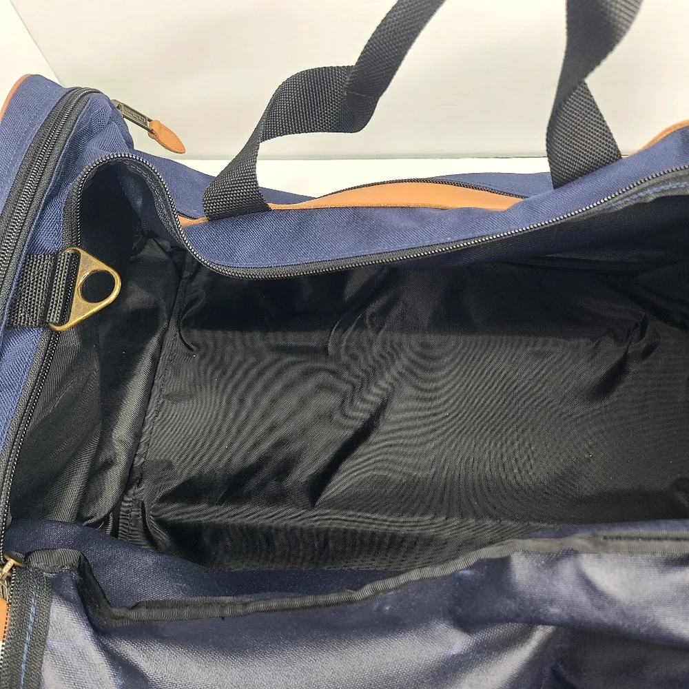 Vintage L.L. Bean Nylon Water Repellant Rolling 23